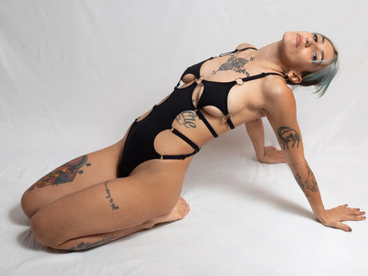 IONA SMITH SCOTT - Cotton Cutout Bodysuit - AYA