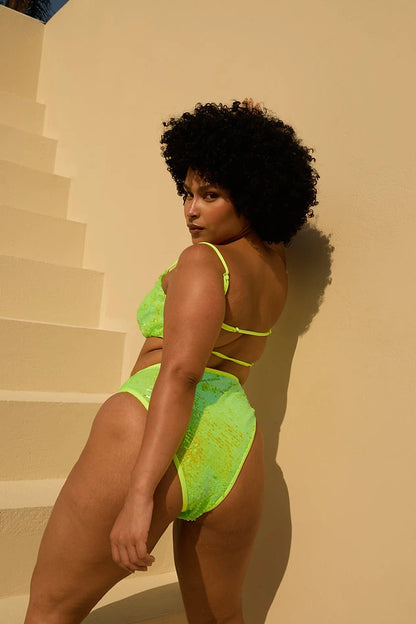 PRECOMMANDE - ROLLING - Top vento - Jaune néon à sequins